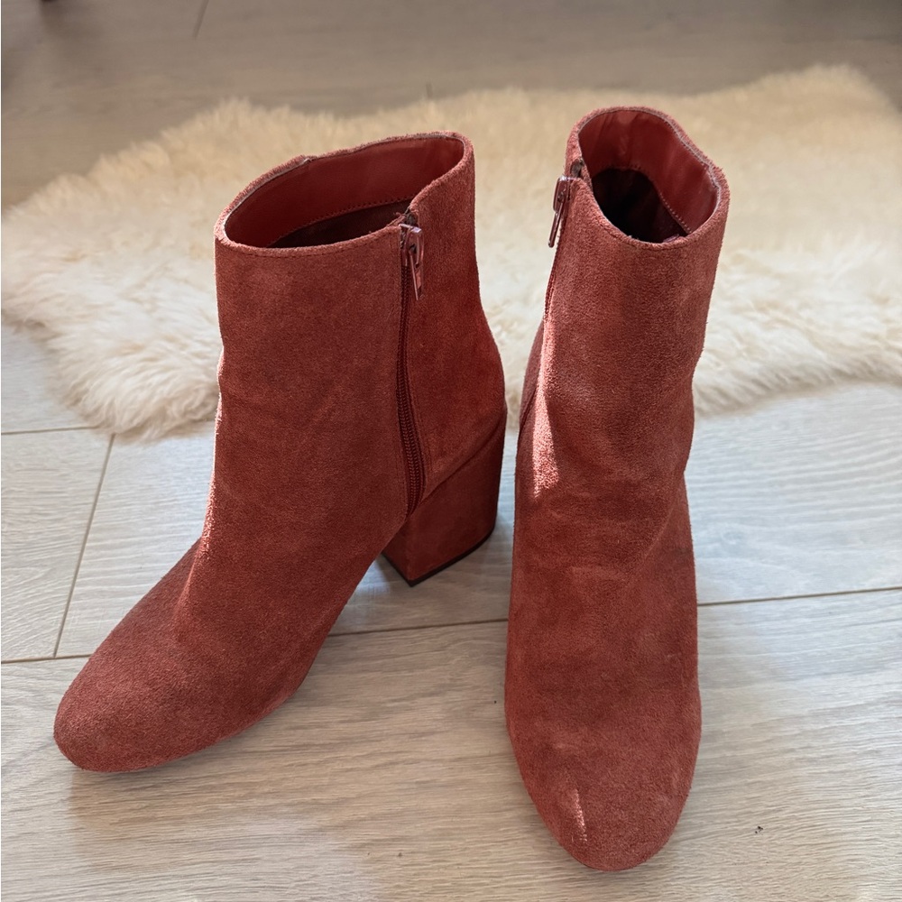 Urban Outfitters Suede Ankle Boots - Rust